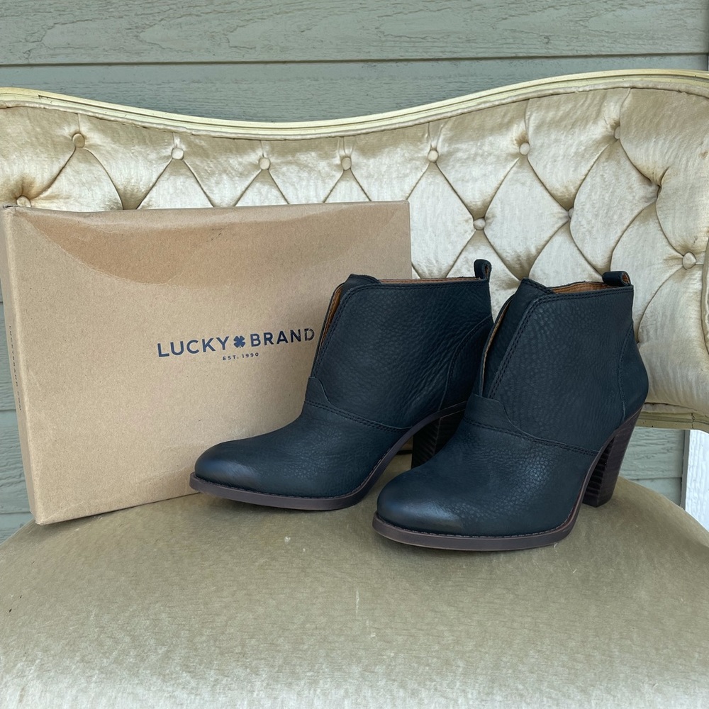 Lucky brand shoes
